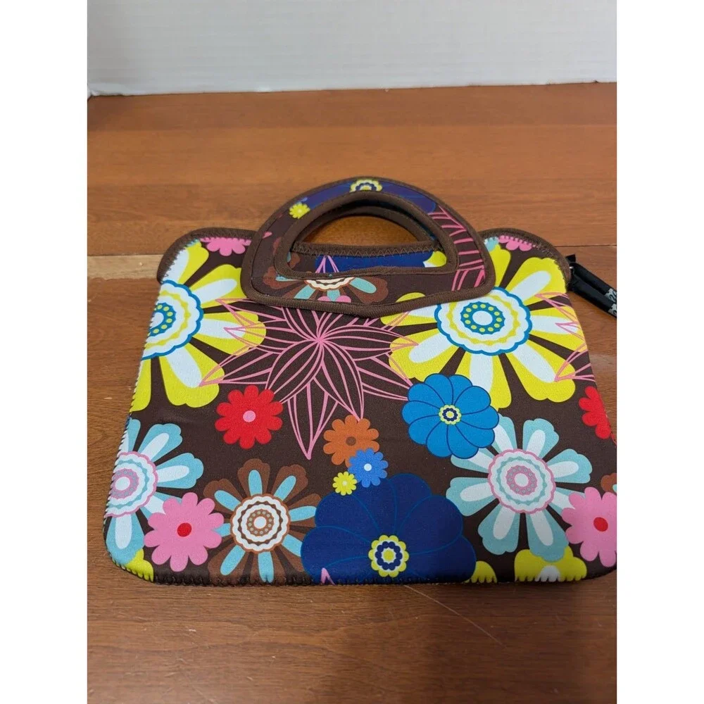 IE Brown Multicolored Floral Neoprene Laptop/ Tablet Case 10x8in. NWOT
